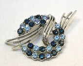 Vintage Blue Rhinestone Circle Brooch