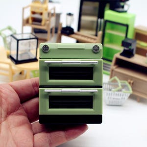 Mini forno realistico super carino da negozio da un dollaro, mini panetteria, mini elettrodomestico, giocattolo per bambini, casa delle bambole, accessorio per bambola.