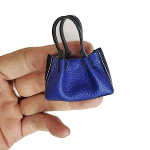 Miniatur Tragetaschen für Puppen realistische faux Leder Mini Handtaschen für Puppenhaus Puppen Requisite Miniatur Zubehör Puppenmütter Mädchen Geschenke