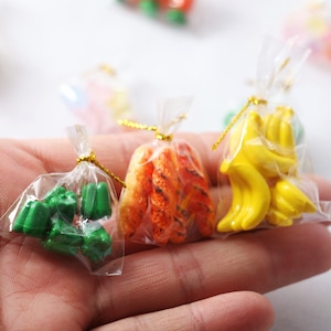 eine Tasche für einen Dollar künstliche Mini Paprika Gemüse Bananen Brot realistisch Miniatur Handytasche Bastelbedarf Kinder Spielzeug Puppenhaus