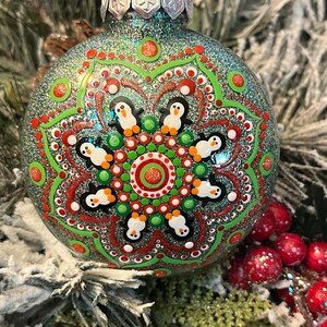 Handbemalter Pinguin Mandala Weihnachtsschmuck
