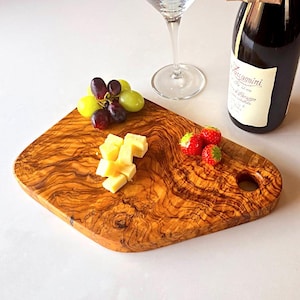 Olive Wood Cutting Board with Handle | Rustic Chopping Board | Handmade Cheese Board | Wooden Serving Platter | Charcuterie Board