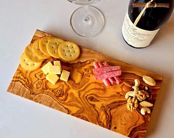 Personalized Rectangular Olive Wood Cutting Board | End Grain Chopping Board | Engraved Charcuterie Platter