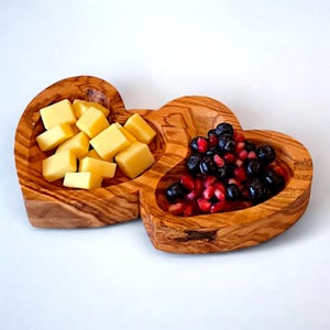 Handmade Olive Wood Heart Dish: Rustic Ring & Trinket Bowl
