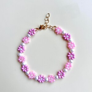 Beaded Flower Bracelet, Daisy Bracelet, Aesthetic Flower Bracelet, Pink and White Floral Bracelet