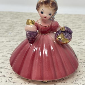 Vintage Josef Originals Little Miss Italy International Series Figurine Grapes 4”