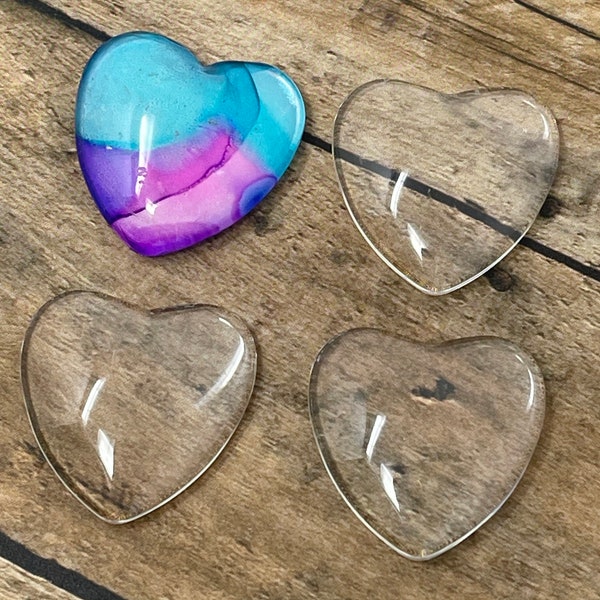 25 Clear 16mm Glass HEARTS Cabochons -  Cabs Charms Earrings Flat Back - Jewelry Love