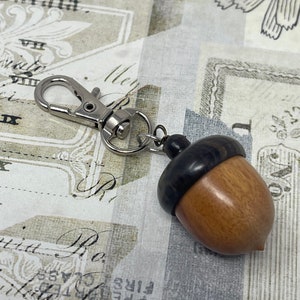 1 Wooden Ebony Acorn Nut Keepsake Clip Key Chain Wish Box Acorn Locket for Mother's Day Charm Box image 4