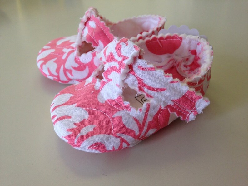 Instant Download PDF Pattern Baby T-Strap Adorable and Fun to make