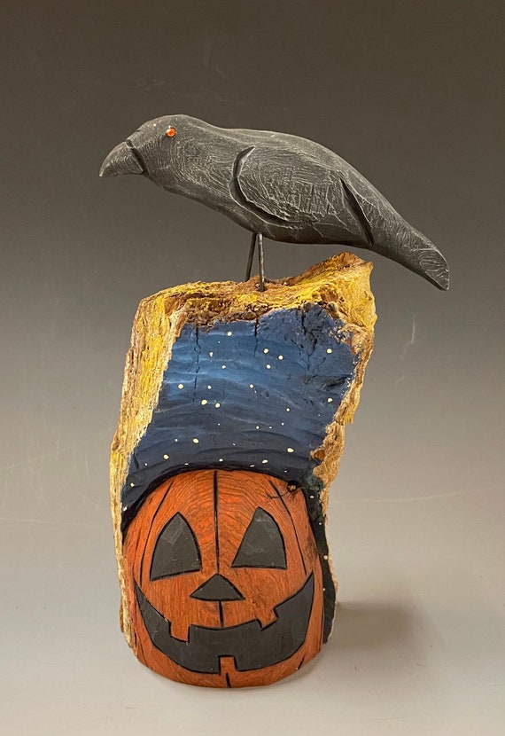 HAND CARVED original 8” tall Halloween Crow & Jack-o-lantern from 100 yr old Cottonwood Bark.