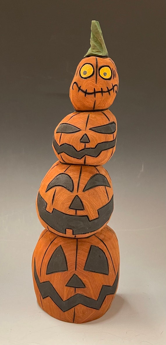 HAND CARVED original 10.5” tall crooked Jack-O-Lantern stack from 100 year old Cottonwood Bark