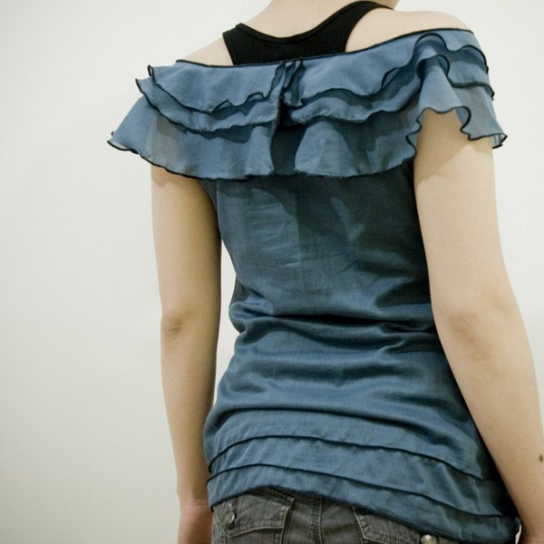 LEMONSTORY story 8 off the shoulder ruffle top