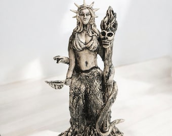 Hekate Statue Göttin Hekate Figur Göttin Hekate Griechische Göttin der Hexerei und Magie Statue Hexe für Pagan Hausaltar Wicca Statue