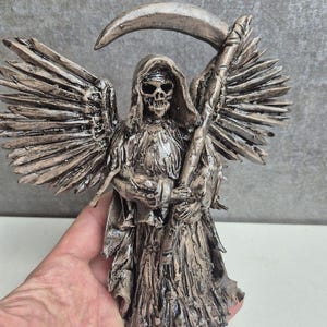 Angel of Death Ceramic Statue Grim Reaper Santa Muerte Goddess Holy Death for Home Altar Wicca Statue Witches Angel of Death Sculpture