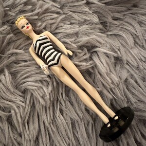 Hallmark Barbie Debut 1959 Christmas Ornament 1994 Edition