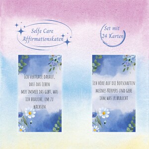 Puede incluir: Un juego de 24 cartas de afirmación con un fondo azul acuarela e ilustraciones florales. El texto en las cartas dice "Ich vertraue darauf, dass das Leben mir immer das gibt, was ich brauche, um zu wachsen." y "Ich höre auf die Botschaften meines Körpers und gebe ihm was er braucht."