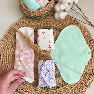 4 pack Cloth Pantyliners Set | Soft & Breathable | Light Discharge Protection | Handmade Daily Use Pads | Organic Cotton Bamboo Liner