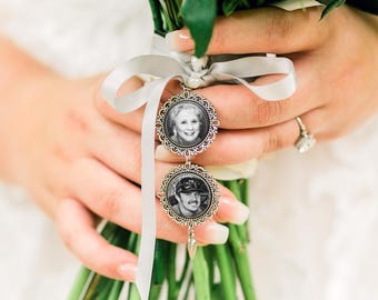Bouquet Locket, Personalized Photo Charm, Unique Gift for the Bride to be, Wedding Keepsake