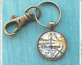 Personalized Map Keychain, Custom Map Necklace, Double Sided, Long Distance Gift, Wedding Favor Gift, BFF Gift, Key Chain, Key Holder