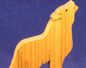 Cedar Howling Wolf Stand-Up Animal