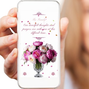 Carte numérique florale de sympathie florale de couleur blanche | Vase en cristal élégant avec pivoines | Exprimez votre message de condoléances sincères