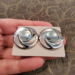 Vintage Silver Tone Clip-on Earrings, new with tags, silver tone earrings, clip ons