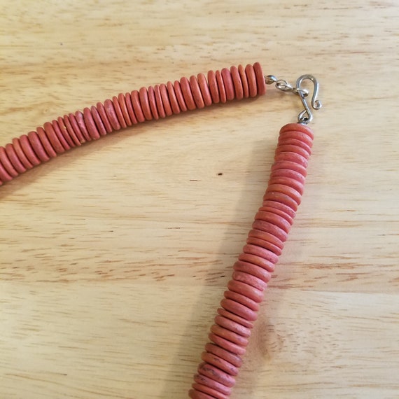 Vintage Orange Wood Necklace with Handpainted Lea… - image 4