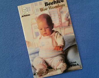 Beehive Wee Wonders knitting pattern book, Mignonnettes Beehive Astra, Patons vintage knitting patterns, baby knit, knit for baby