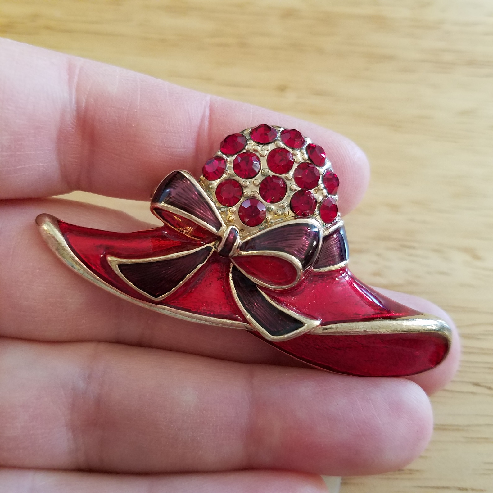 Vintage Red Hat Brooch Pin Red Enamel and Red Rhinestones Etsy