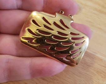 Vintage Monet Pendant, gold tone pendant, vintage pendant, rain pendant, waves pendant