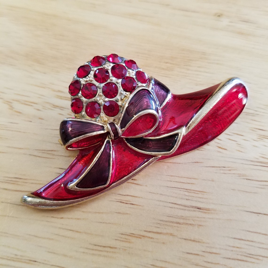 Vintage Red Hat Brooch Pin Red Enamel and Red Rhinestones Etsy