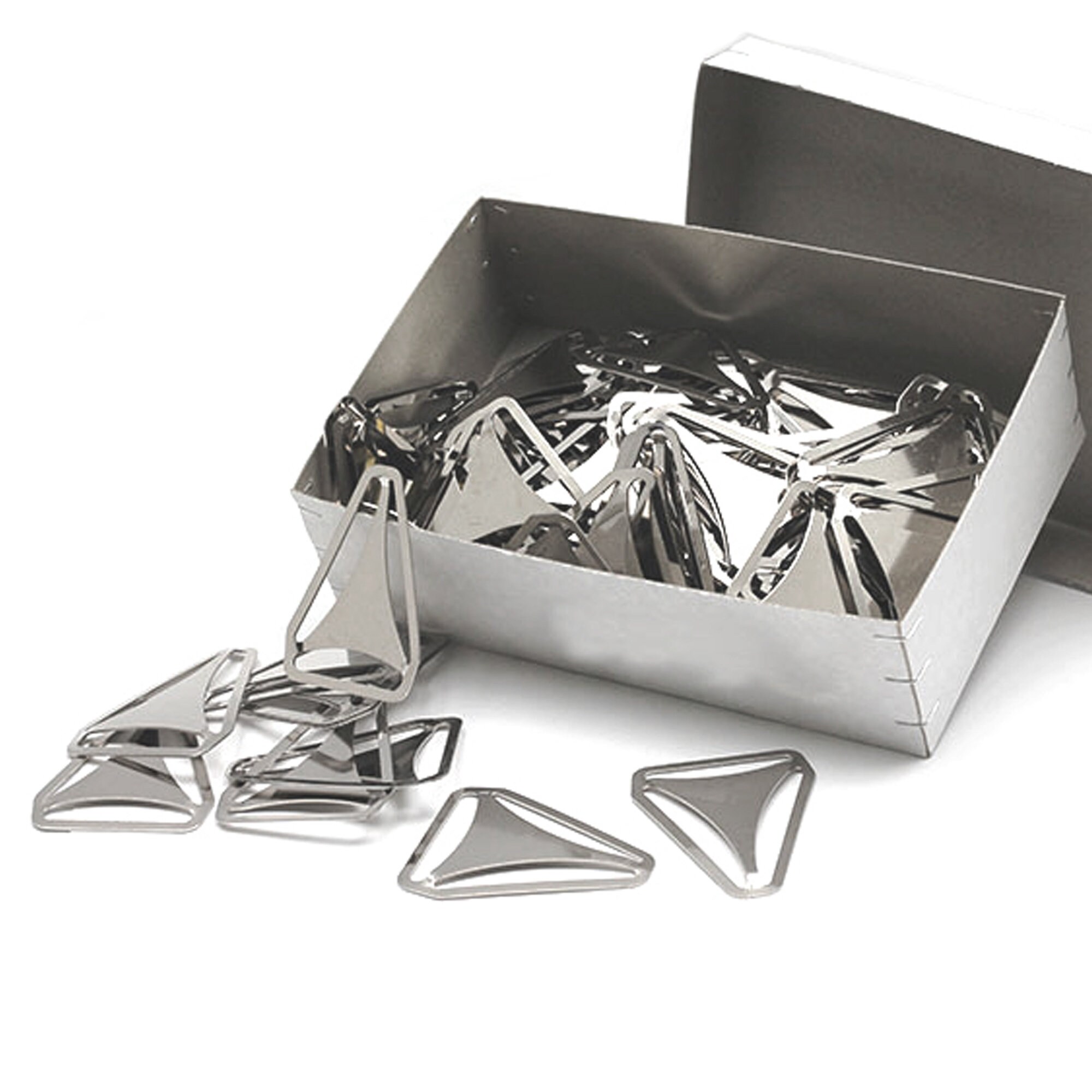 Hanging Clips Pack of 10 Triangle Back Medium Power for Tapestry Small