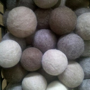 Eco-Friendly Wool Dryer Balls image 3