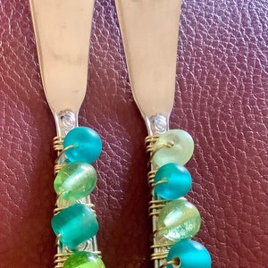 Beaded Flatware Cheese Spreaders Blue and Green Beads Serving Utensils Set of 2 image 1