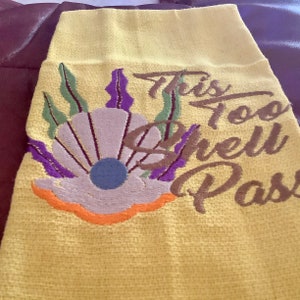 This too Shell Pass Kitchen Embroidered Yellow Huck Towel