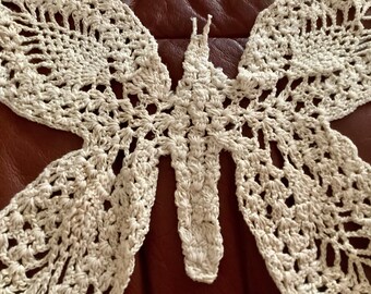 Vintage Crochet Pineapple Design Winged Butterfly | 10” by 10” | Great condition as pictured