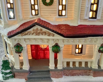 Lighted Christmas Collectable Holiday Village Christmas 2 Story House | 7” by 7” by 6” | Excellent condition