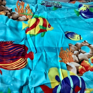 VIP Cranston 2009 Tropical Fish Turquoise Print Cotton Fabric | Excellent condition