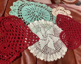 Vintage Cotton Crochet Heart & Round Doilies | Largest 7” diameter | Set of 5 | Nice condition