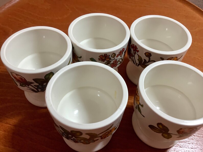 Enya Germany Egg Cups 5 Pieces as pictured Great condition Melamine image 8
