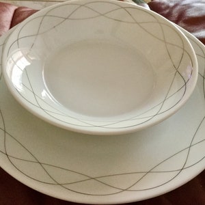 Vintage Wedgwood Everyday Platinum Trist Dinner Plate & Bowl | White and Silver | 2 piece | Excellent Condition