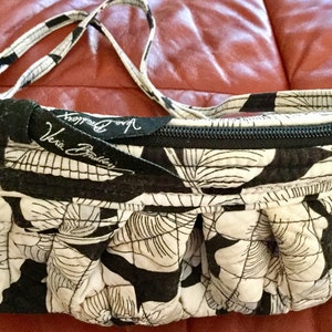 Vintage Vera Bradley Purse Crossbody | Inside Pockets | Black & Beige Floral Print | 9” by 6” | Excellent Condition