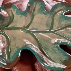 Leaf Shaped 10” by 8” Wide Serving Bowl or Candy Dish | Excellent Condition | Hand painted