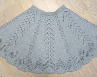 pdf pattern for the Flirty Skirt by Elizabeth Lovick in DK cotton - instant download