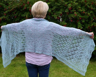 pdf pattern for the Austrian Sampler Stole by Elizabeth Lovick