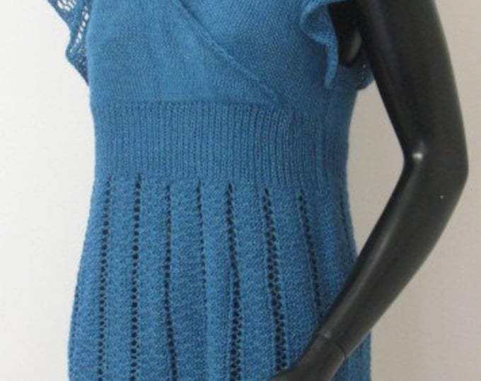pdf pattern for Mum and Daughter Top Down Wrap Front Tunic by Elizabeth Lovick - instant download
