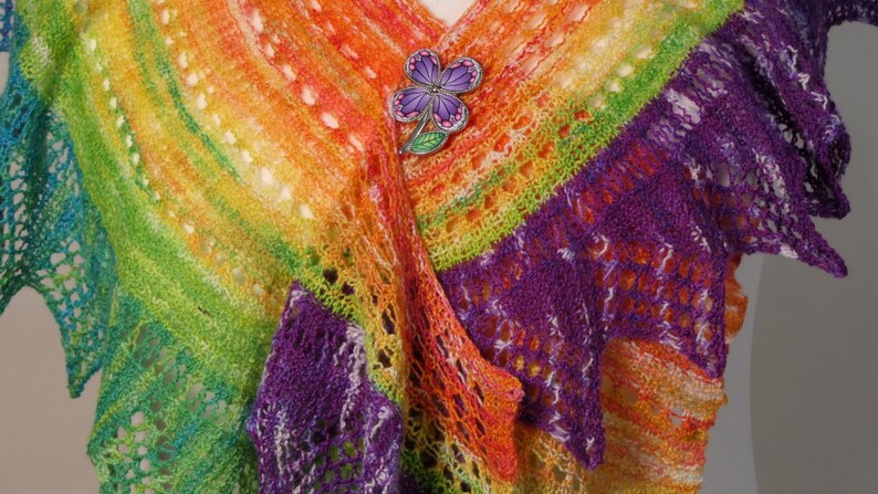 pdf Pattern for the Dream of Rainbows Spiral Shawl by Elizabeth Lovick