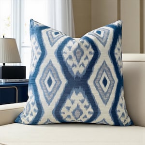 KRAVET Rigi Ink  Blue Ikat Medallion PILLOW COVER Ivory White (22x22)