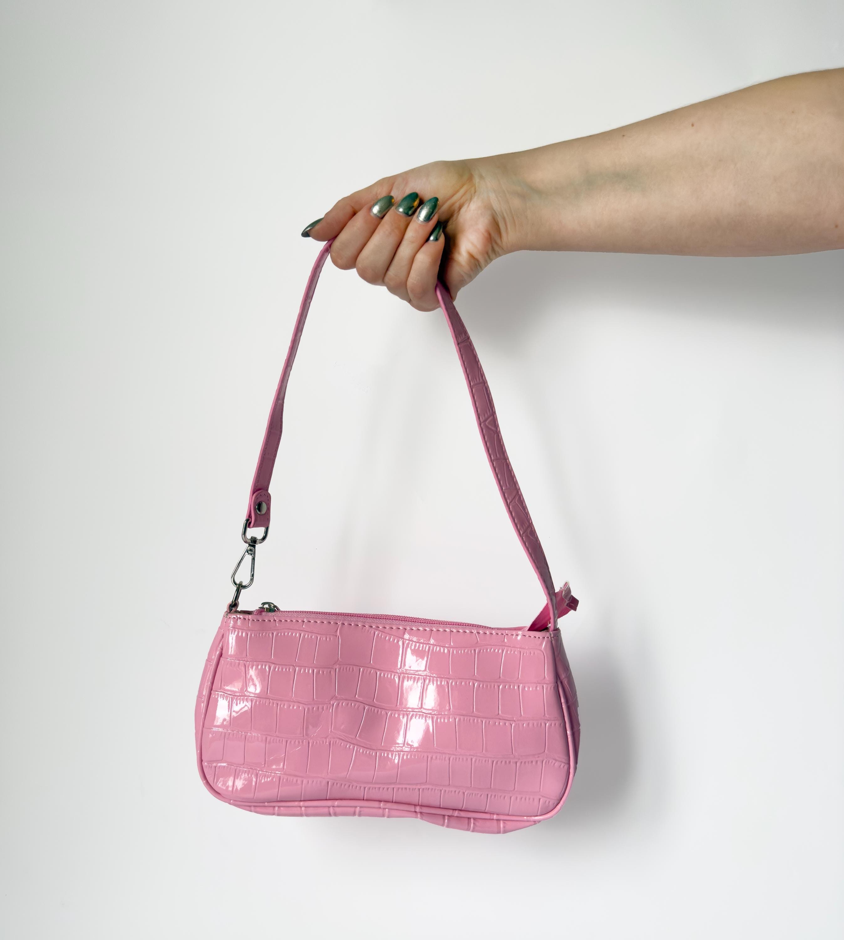 Y2K Pink Croc Embossed Shoulder Bag: Vintage-inspired Mini Purse