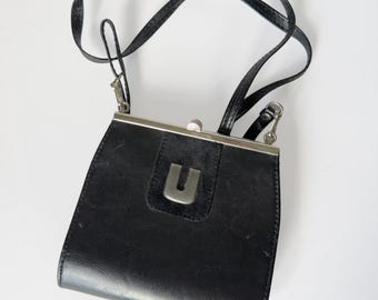 Vintage Schwarze Leder Mini Umhängetasche: 60er Jahre Mod Kiss Lock Geldbörse